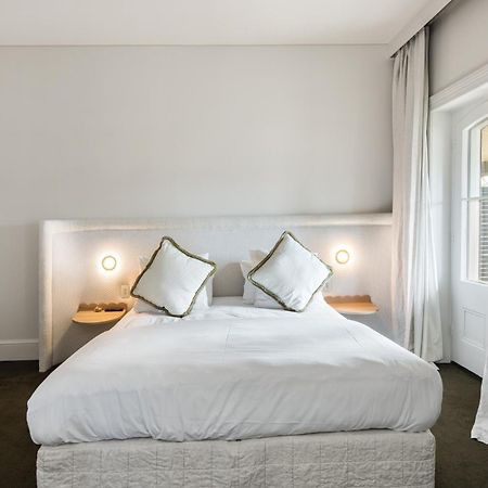 The Stirling Hotel Екстериор снимка